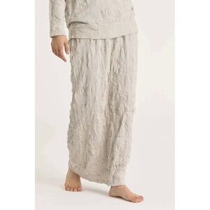 BLACK CRANE Crinkled Knit Skirt Women XS Platinum Gray Maxi Straight Pull on